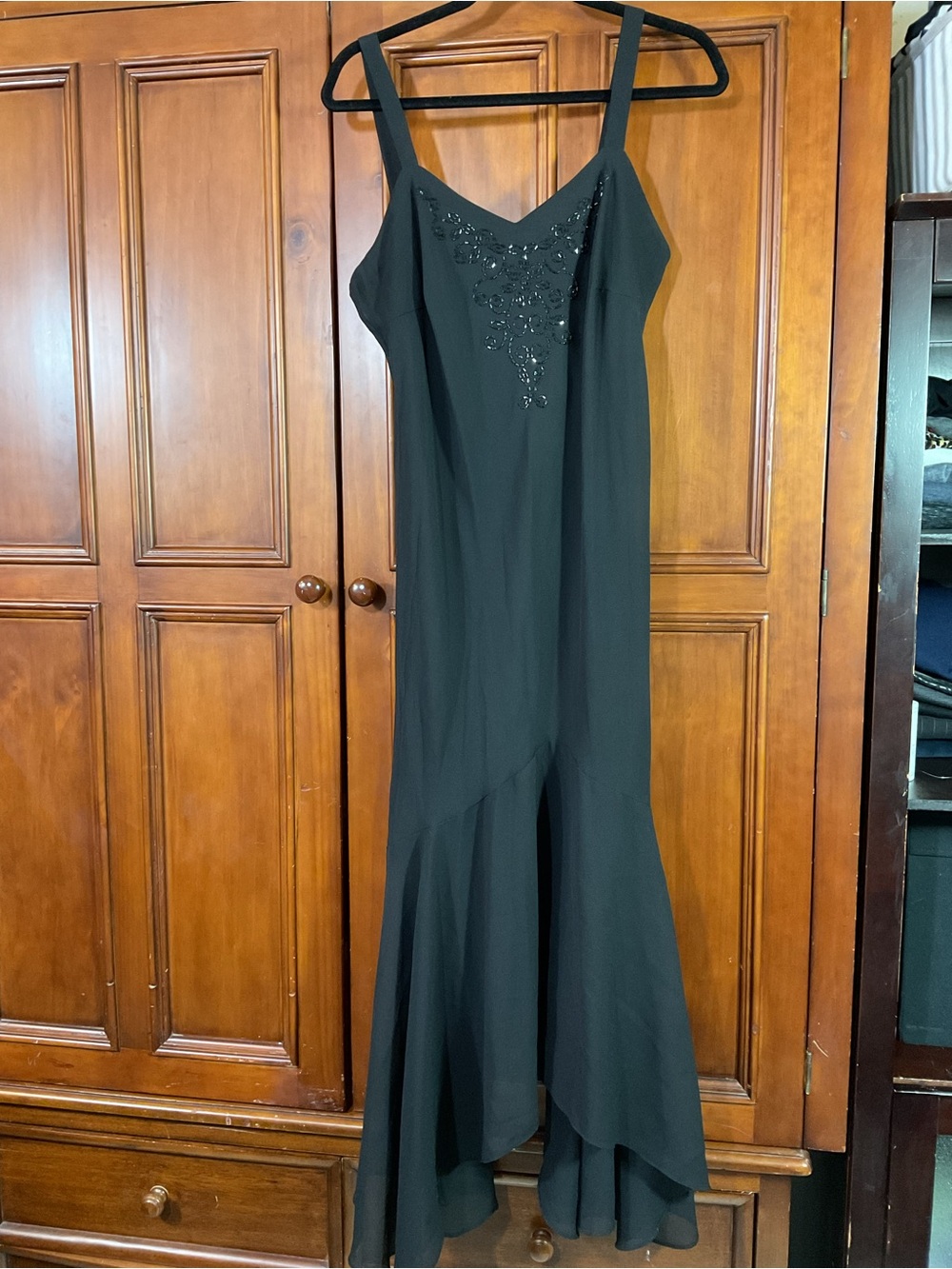 Coldwater Creek Women’s Dress Size 14 Solid Black Beaded Flowy Skirt Lined Sheer